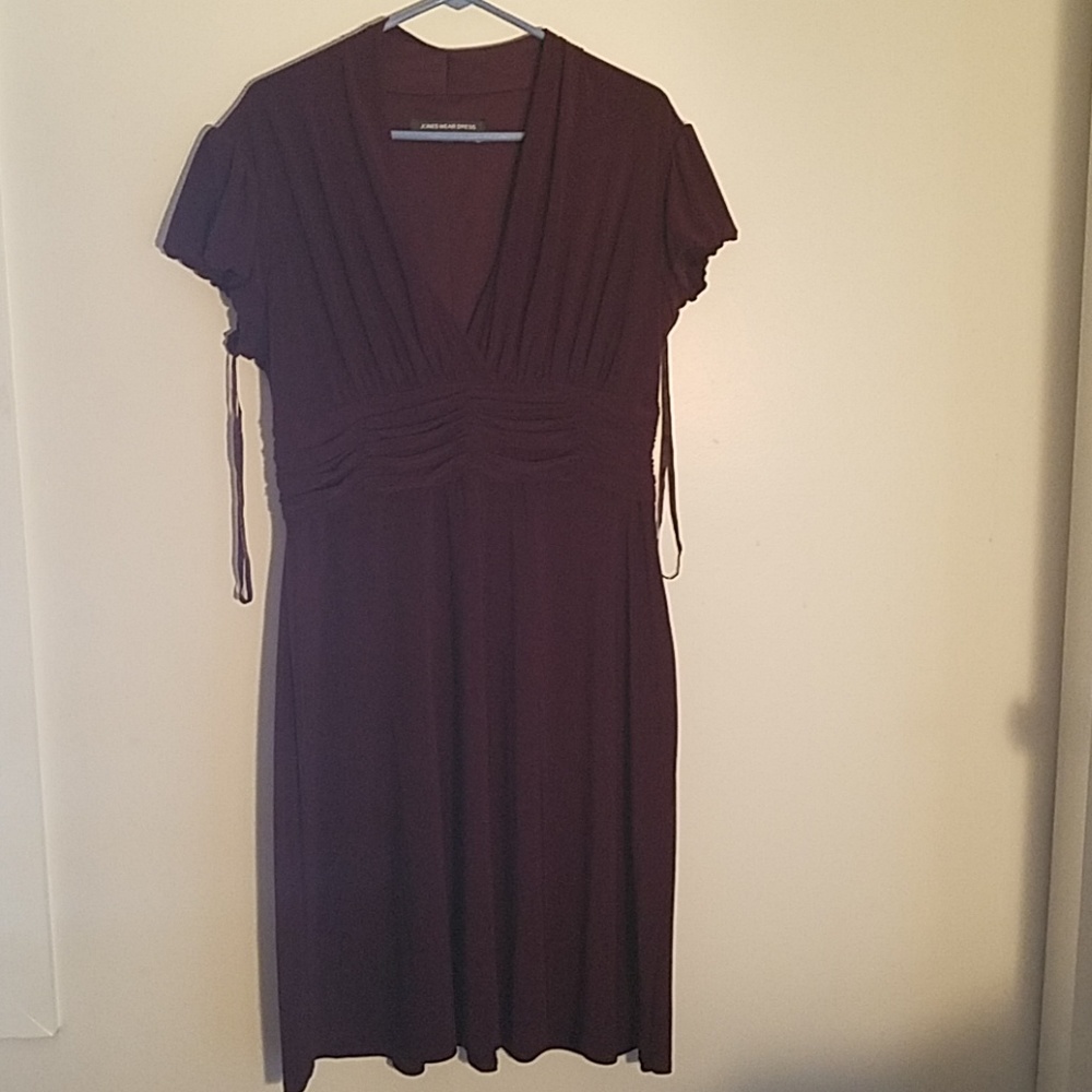Beautiful, great condition dark red dress